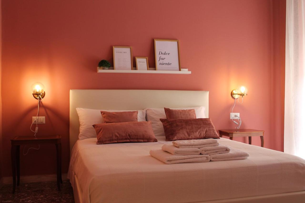 Casa Hari Bed & Breakfast Салерно Екстериор снимка