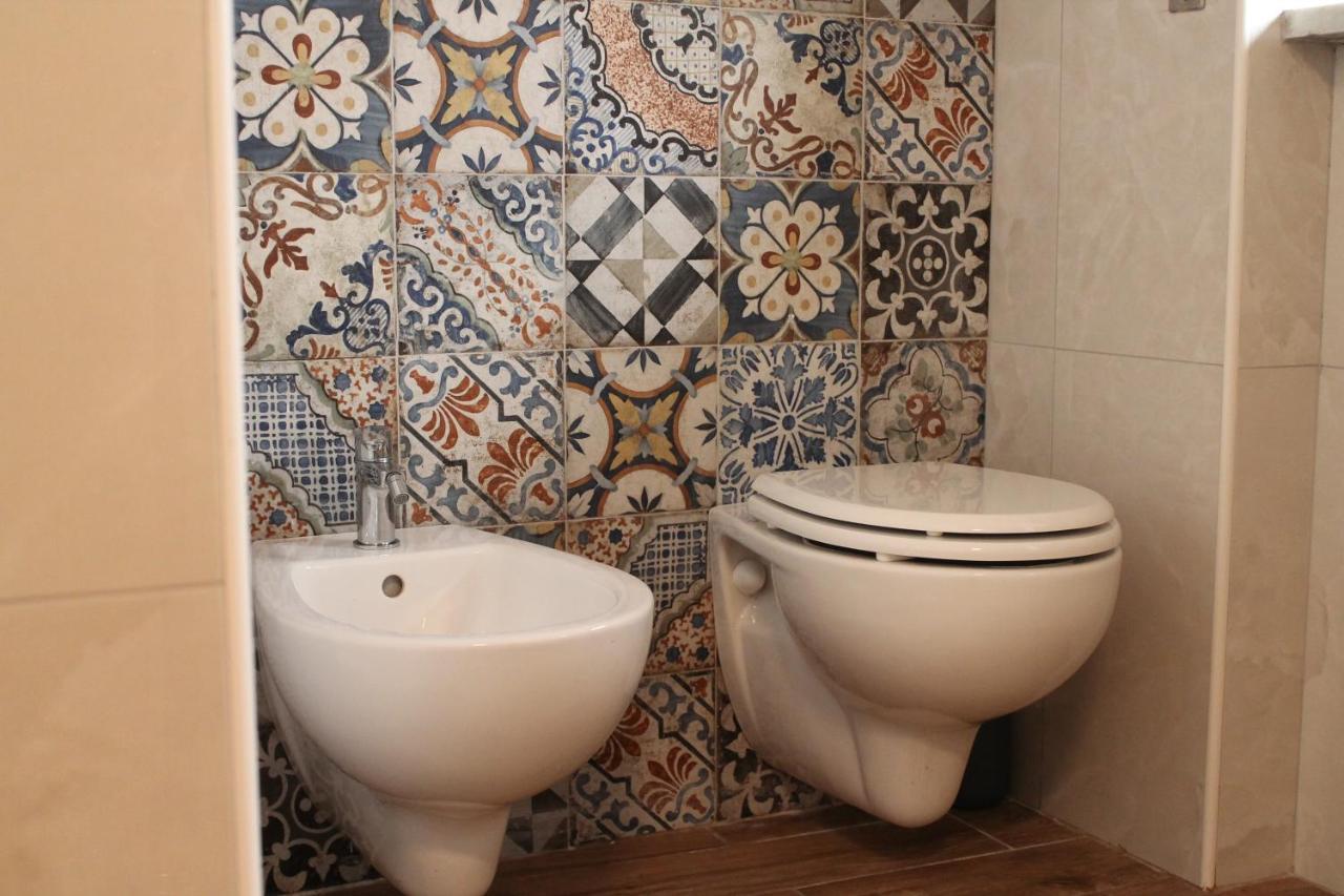Casa Hari Bed & Breakfast Салерно Екстериор снимка